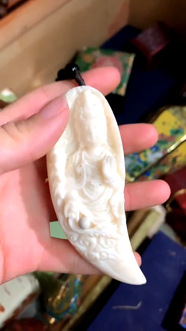 【闪购商品】牛骨把件德诚精品专属摆件