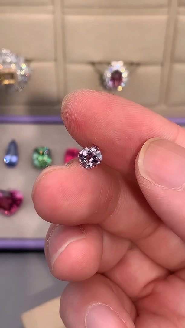 未镶嵌尖晶石珠宝半成品0.65ct-25-3-45