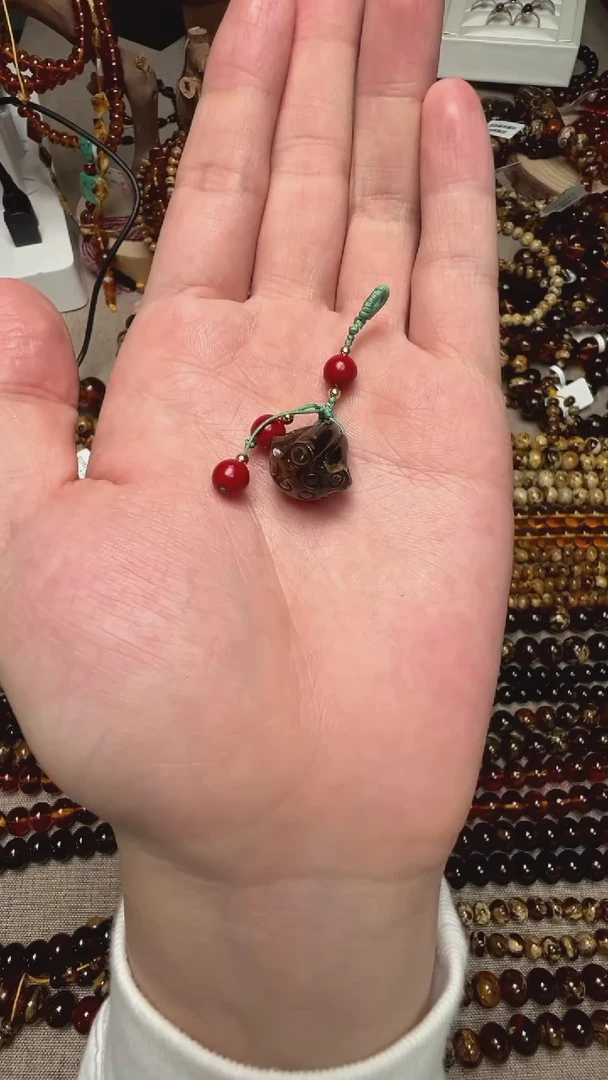 【闪购商品】琥珀手链未镶嵌抚顺琥珀