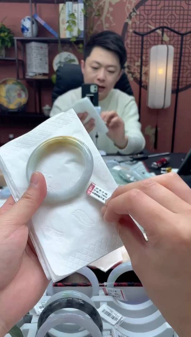 未镶嵌手镯翡翠8687*********