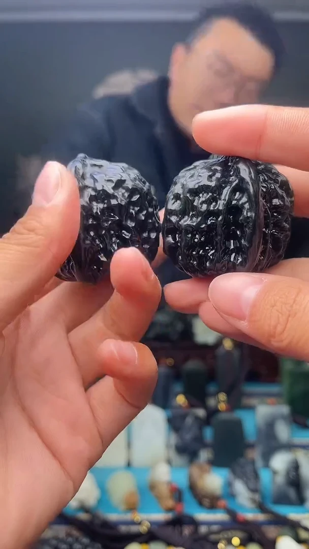 未镶嵌和田玉挂件1