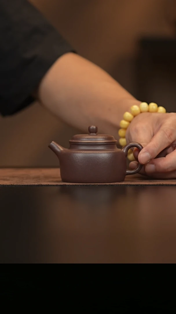 允禾斋  紫砂壶  德钟