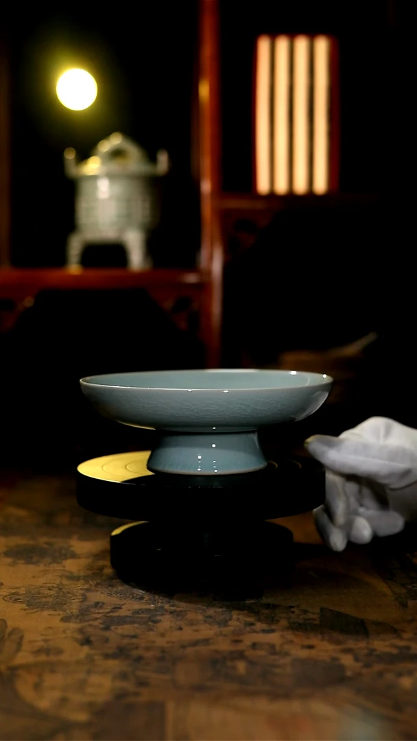 【闪购商品】原矿青绿釉高足盘