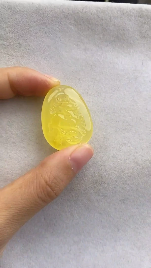 未镶嵌琥珀裸石10426204-吊坠