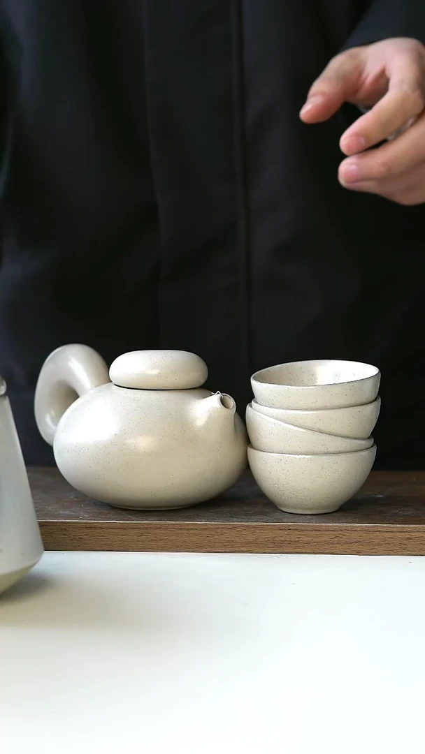 【闪购商品】陶瓷出英国奶油杏一壶四杯@4-2@