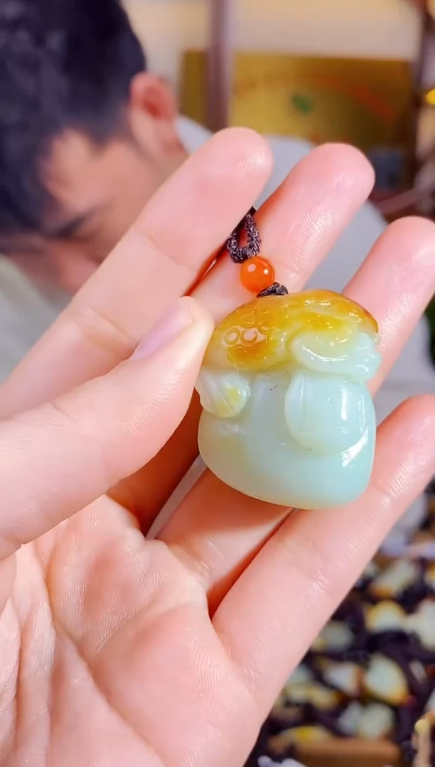 【闪购商品】和田玉颈饰未镶嵌1