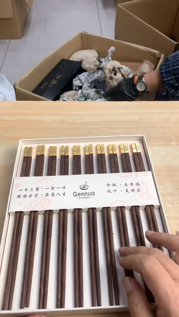 默认微瑕，no退no换，介意勿拍