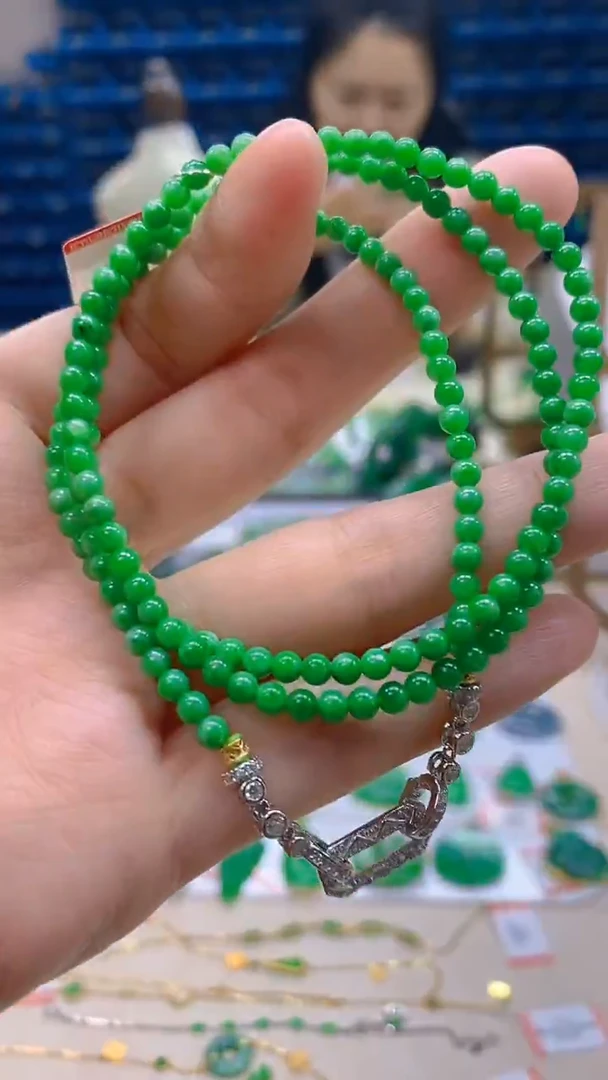 颈饰未镶嵌翡翠新号开播 全场乱卖