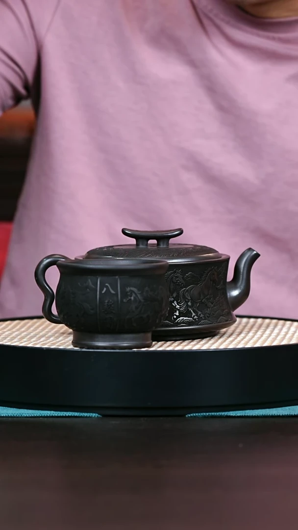 茶壶紫砂S级石黄金马玉堂500cc