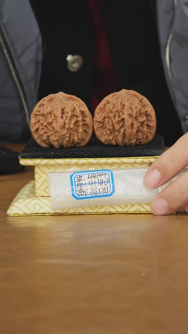 把件文玩核桃一代楼