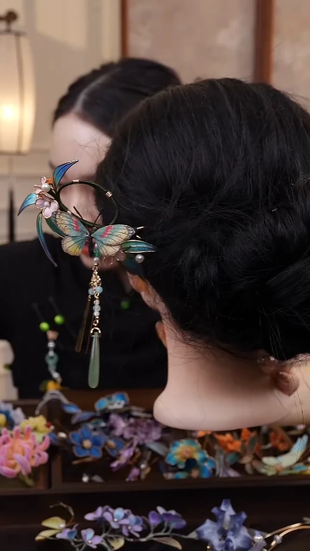 非金属无桃柳与蝶发簪