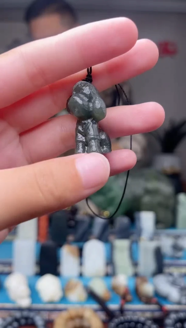 未镶嵌和田玉挂件1