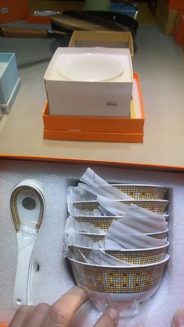 【闪购商品】瓷片11111111111111111