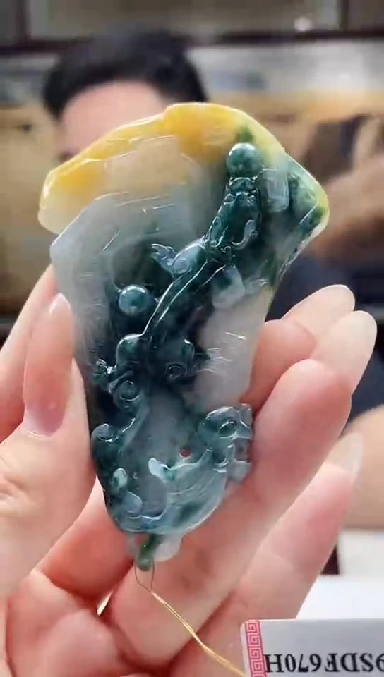 吊坠(不含链)未镶嵌翡翠316
