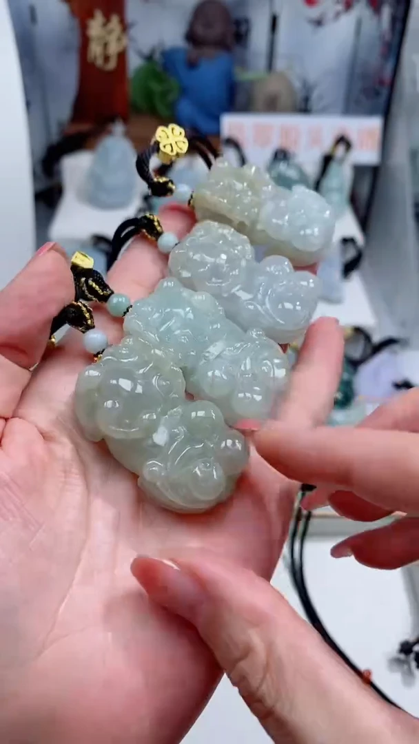 翡翠未镶嵌颈饰吊坠团购多样性发一件