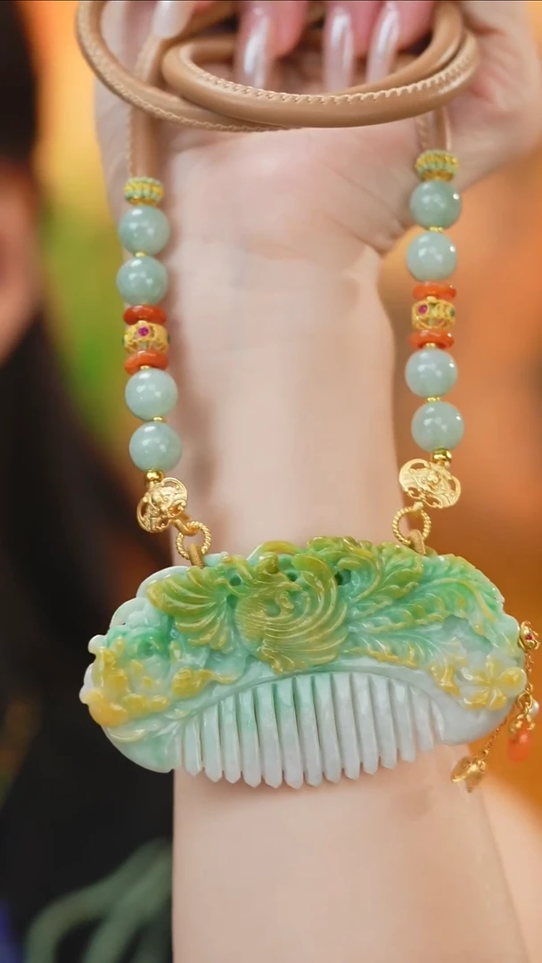 吊坠(赠链)银S925镶嵌翡翠赠链子