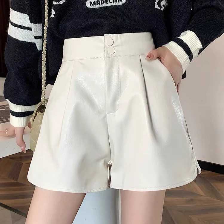 大美女【超软】小“羊”皮女神短皮裤