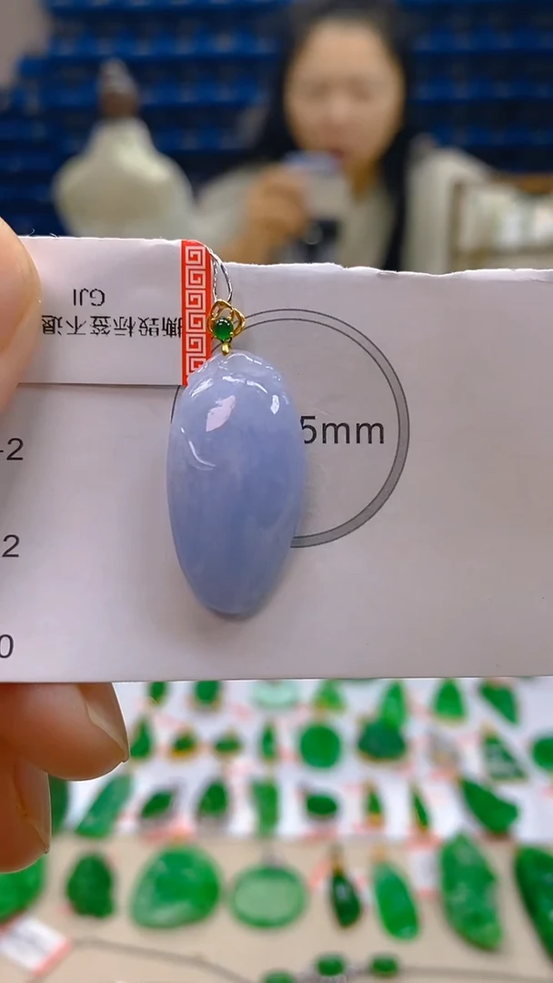 颈饰18K金镶嵌翡翠新号开播 全场乱卖