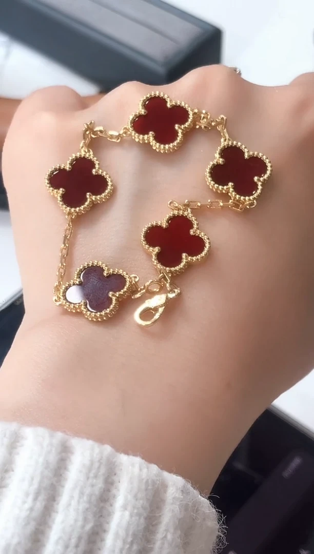 【闪购商品】钻石手链18K金镶嵌（KK珠宝）红五花手链