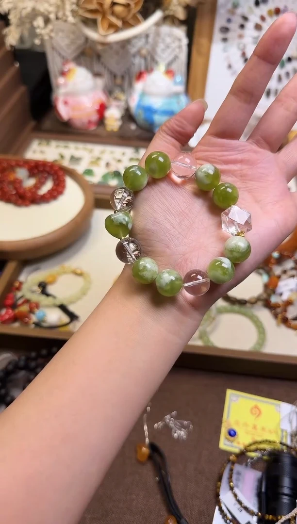 水晶摆件未镶嵌手链