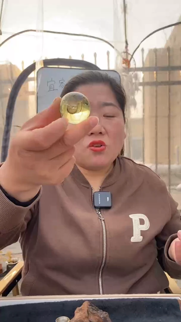 【闪购商品】黄晶球未镶嵌黄水晶球D825