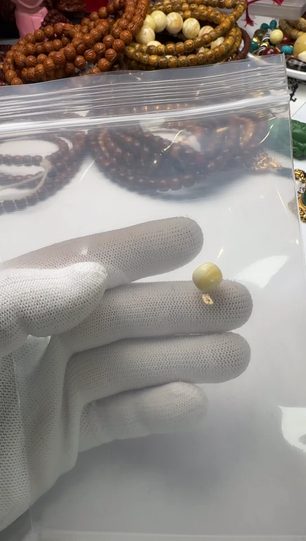 【闪购商品】蜜蜡裸石未镶嵌蜜蜡老型