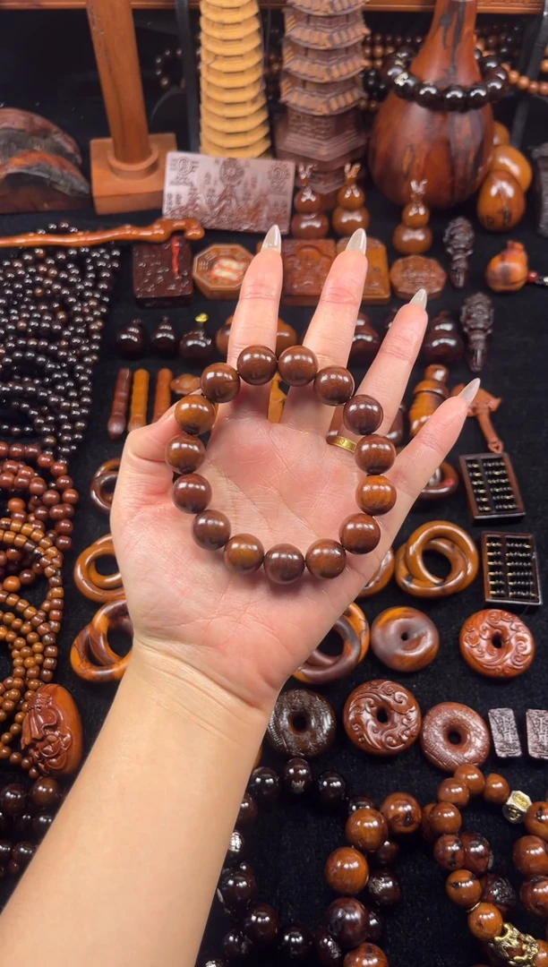 木D家雷击木0.9手串