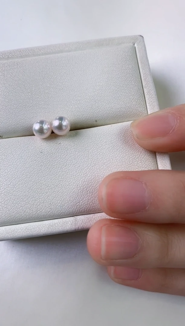 【闪购商品】海水珍珠耳饰18K金镶嵌5.5-6Akoya海水珍珠耳饰