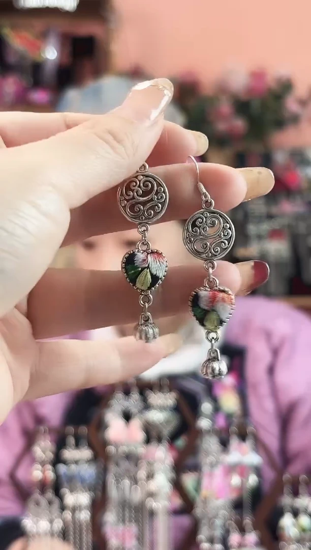 艺枝独绣手工饰品  169