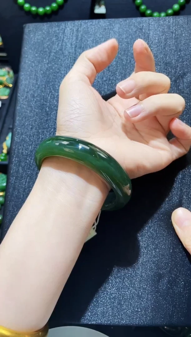 和田玉手镯未镶嵌多样性发一/圈口55-62