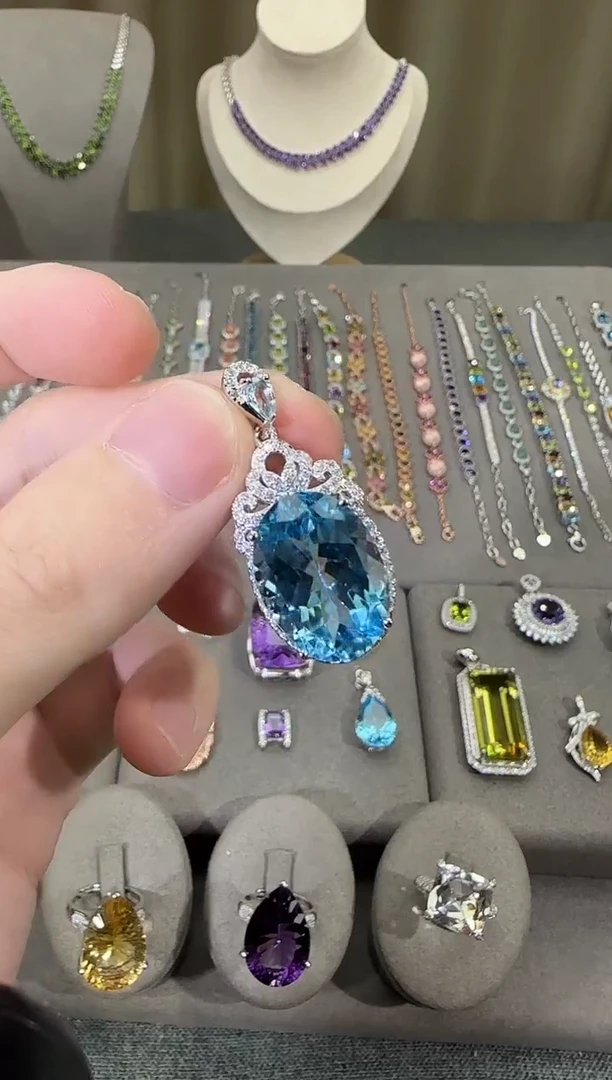 颈饰银S925镶嵌托帕石13*18mm吊坠妖姬蓝