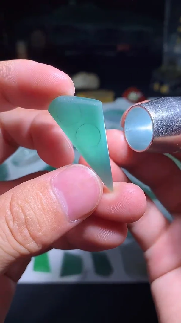 未镶嵌定制翡翠 包工36.8-17.6-6.0