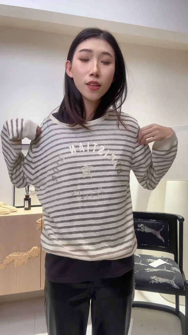 印花条纹经典上衣