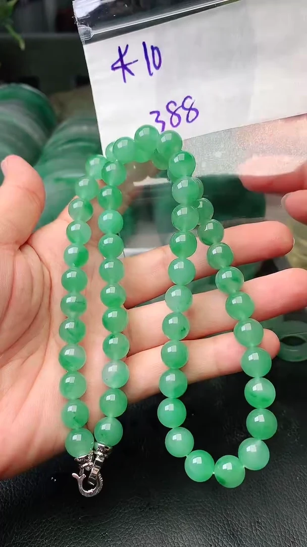定制石英质玉（非洲翠）项链10mm