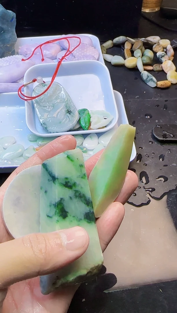 颈饰未镶嵌翡翠065