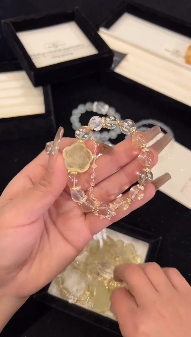 【闪购商品】水晶手链合金黄水晶花花手链x481