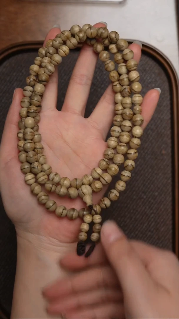 沉香手串马泥涝9mm