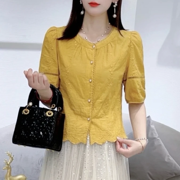 夏季新款圆领花边衬衫2025时尚小众刺绣洋气年轻百搭显瘦女士上衣