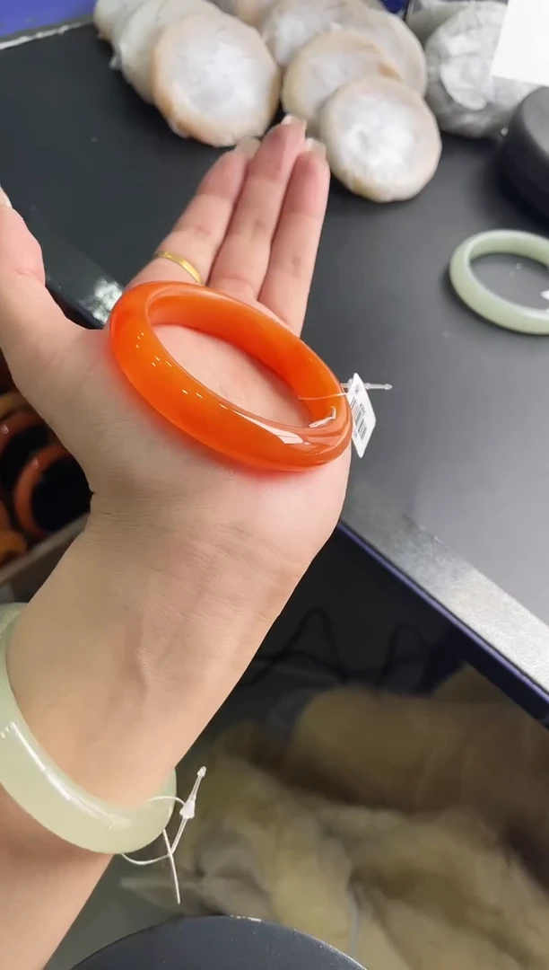 未镶嵌手镯石英质玉j74-HHB53+