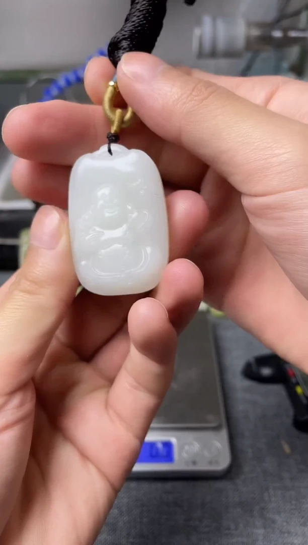 颈饰未镶嵌和田玉3 5佛公