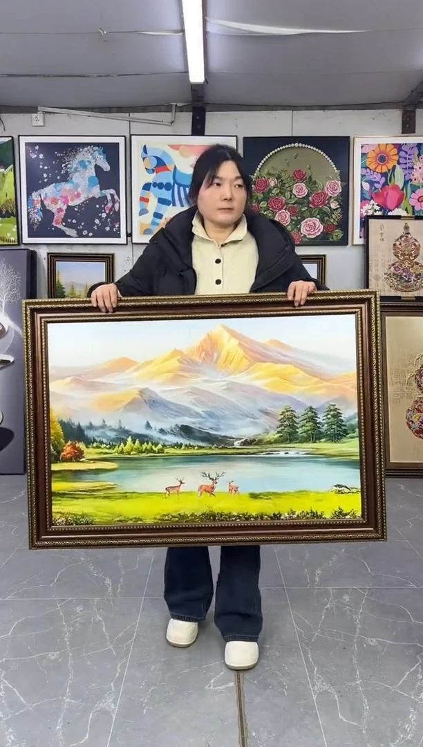 横款70*100日照金山装饰画