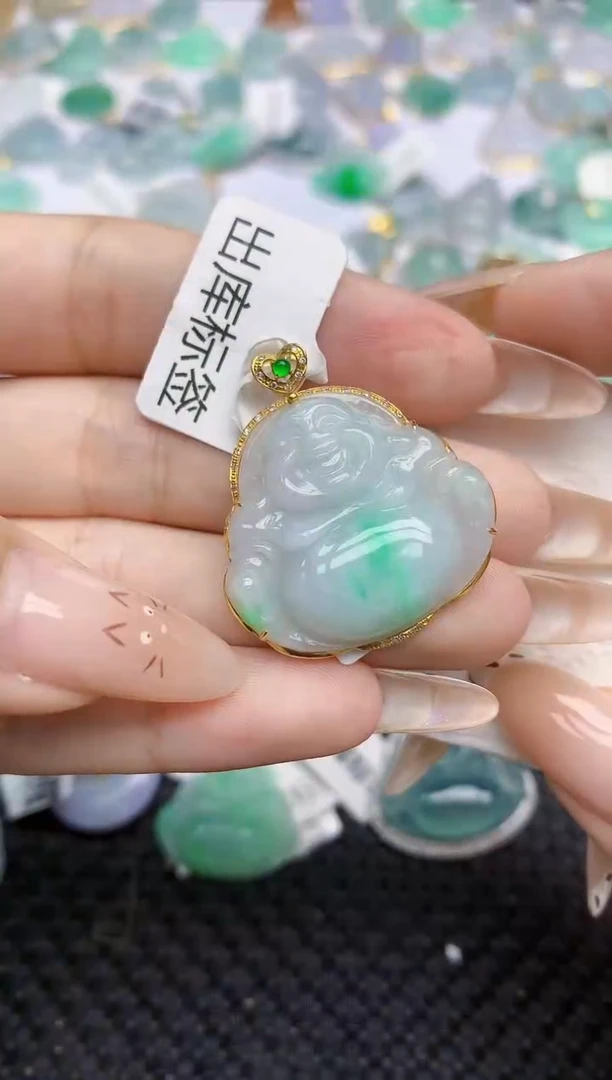 翡翠18K金镶嵌颈饰302   天然翡翠A货