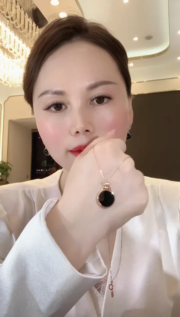 【闪购商品】翡翠套链18K金镶嵌A9 多样性发货一件