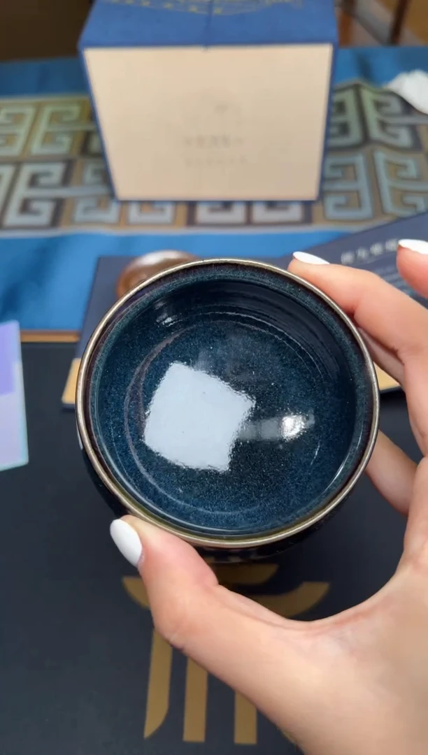 茶盏孙莉花漫集送小杯一只28