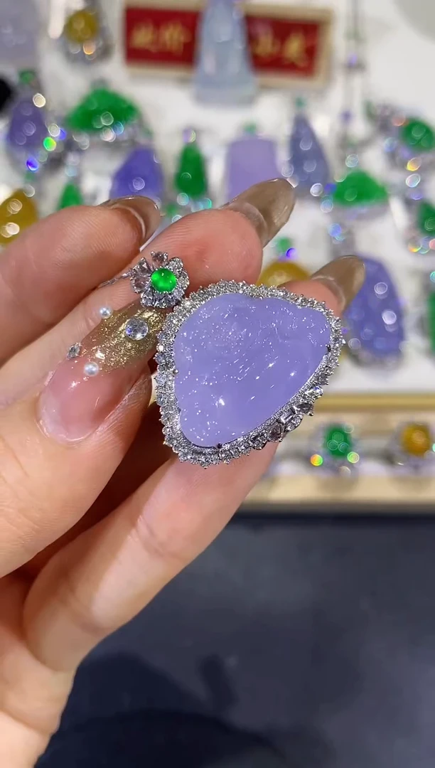 翡翠18K金镶嵌吊坠(不含链)团购36