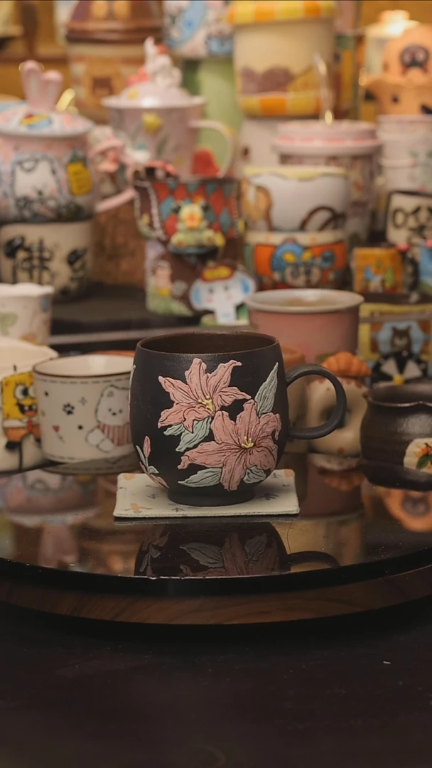 景德镇釉下彩绘设计师款式陶瓷