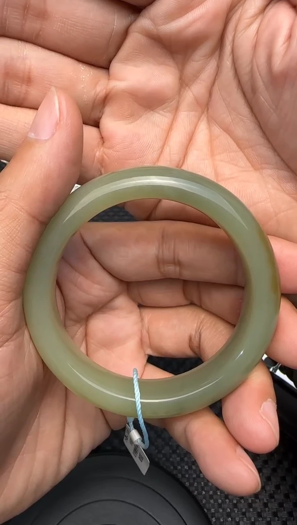 未镶嵌手镯和田玉若羌糖青手镯54圈口