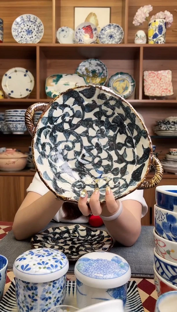 瓷片章鱼唐草 中号锅型盘