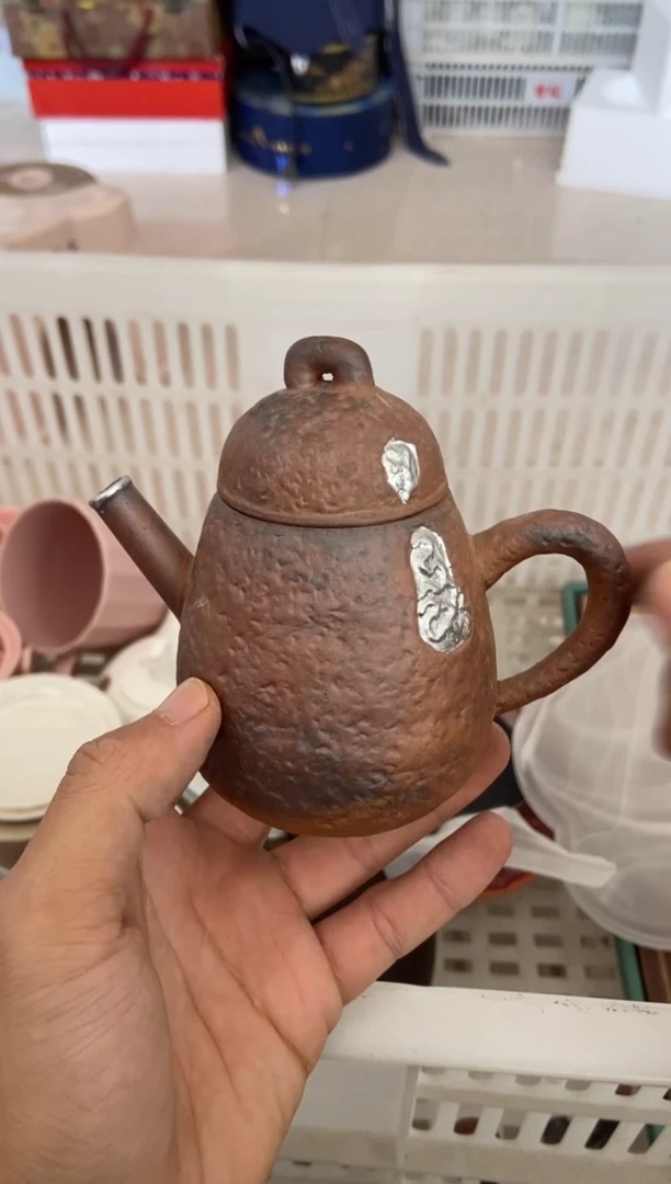 无运费险有瑕疵的摄影的产品有使用过的痕迹有点脏介意勿拍