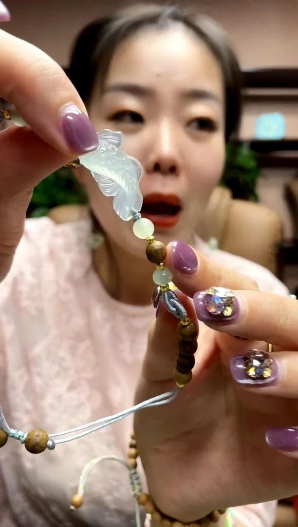 岫玉未镶嵌手牌多样性发货其中发一